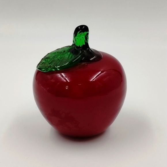 Glass Apple 3.5" tall - Picture 1 of 6